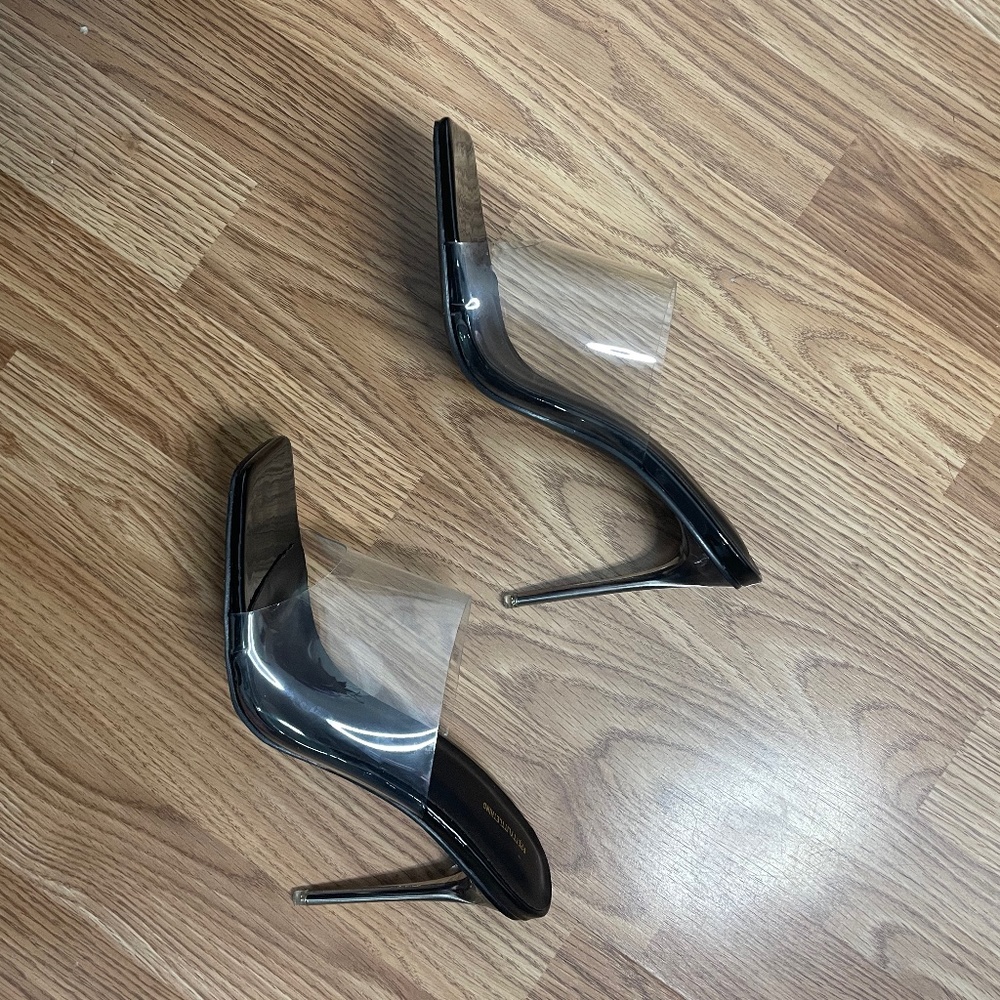PRETTY LITTLE THING CLEAR HEELS